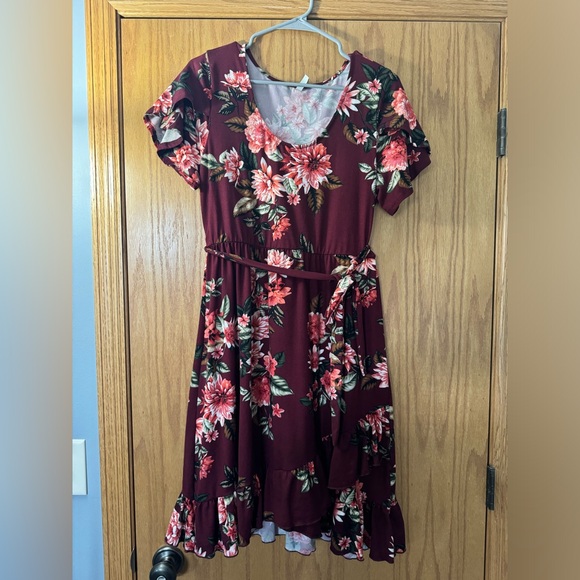 Floral Maternity Dress - Picture 1 of 2